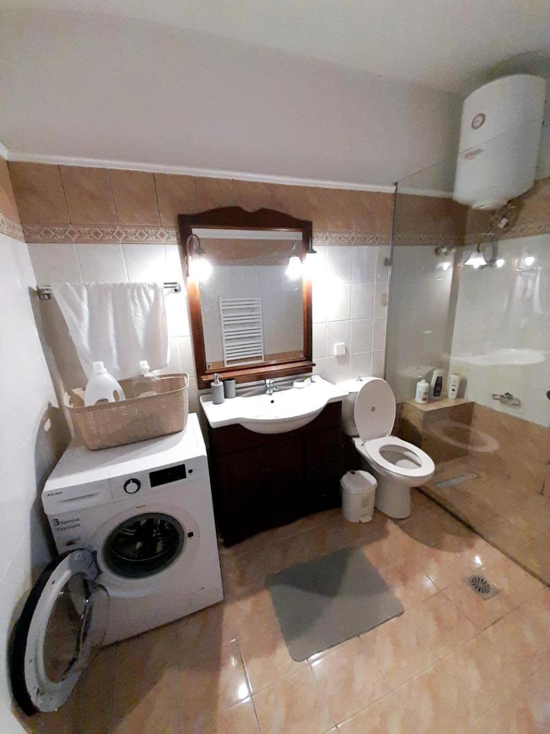 Διωροφη Μεζονετα-2Km Απο Το Κεντρο-Iliana House Apartment Alepou Luaran gambar