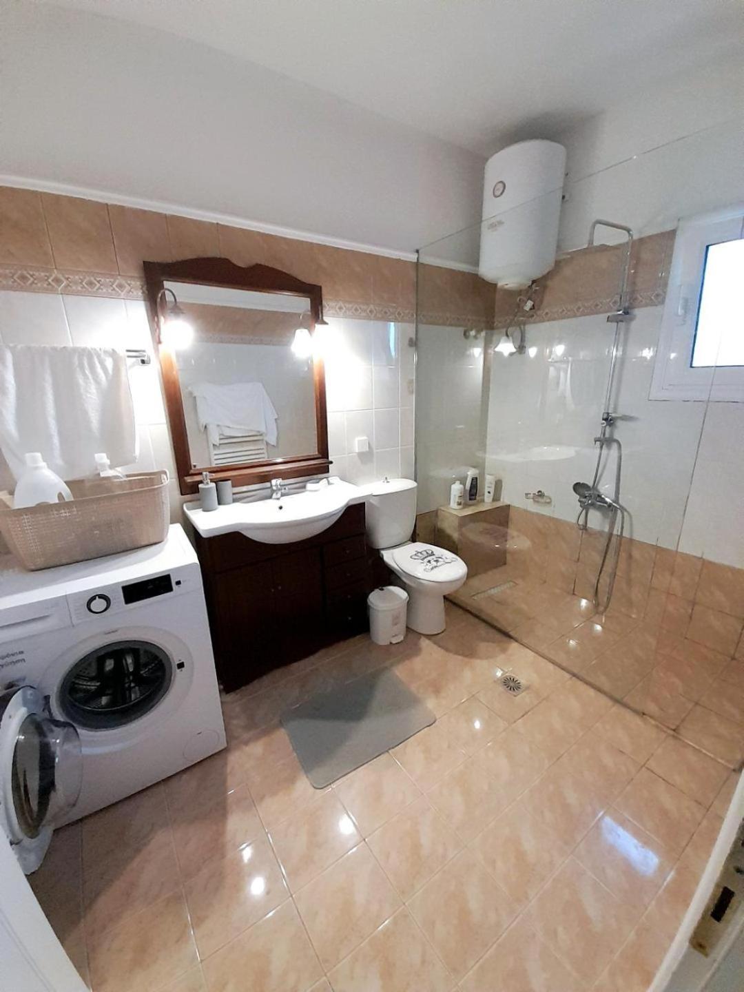 Διωροφη Μεζονετα-2Km Απο Το Κεντρο-Iliana House Apartment Alepou Luaran gambar